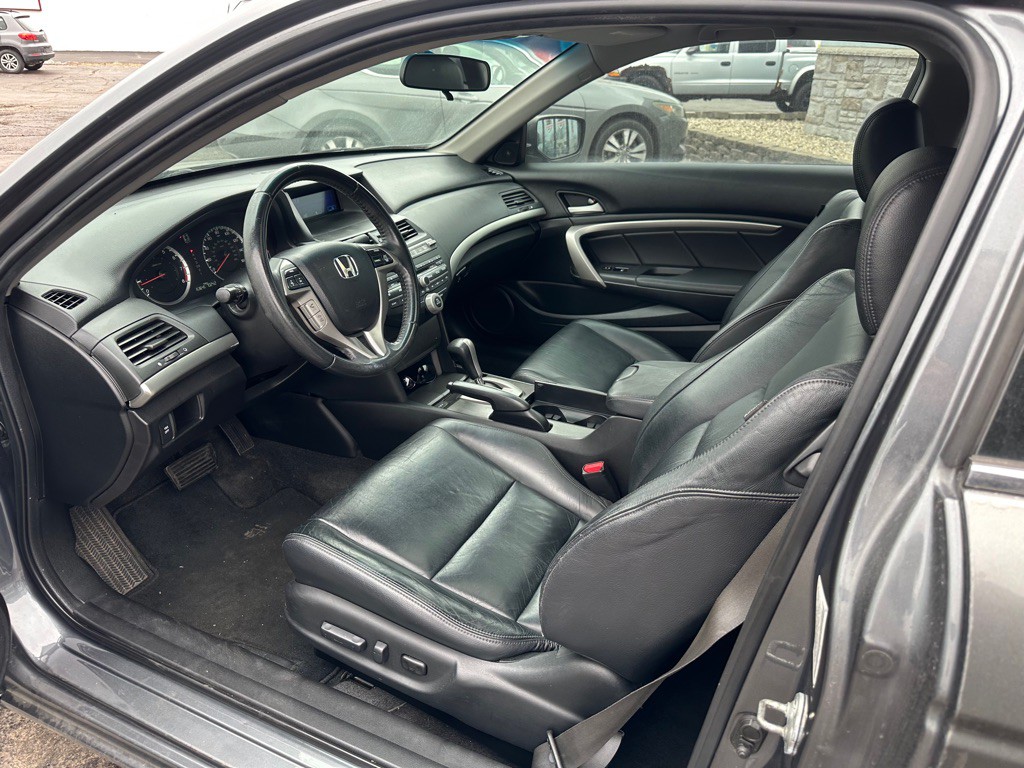 2010 Honda Accord Image 9