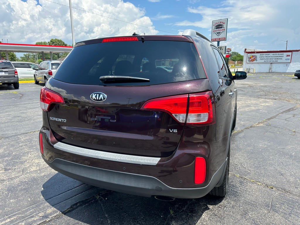 2015 Kia Sorento Image 8