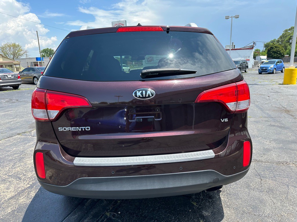 2015 Kia Sorento Image 9