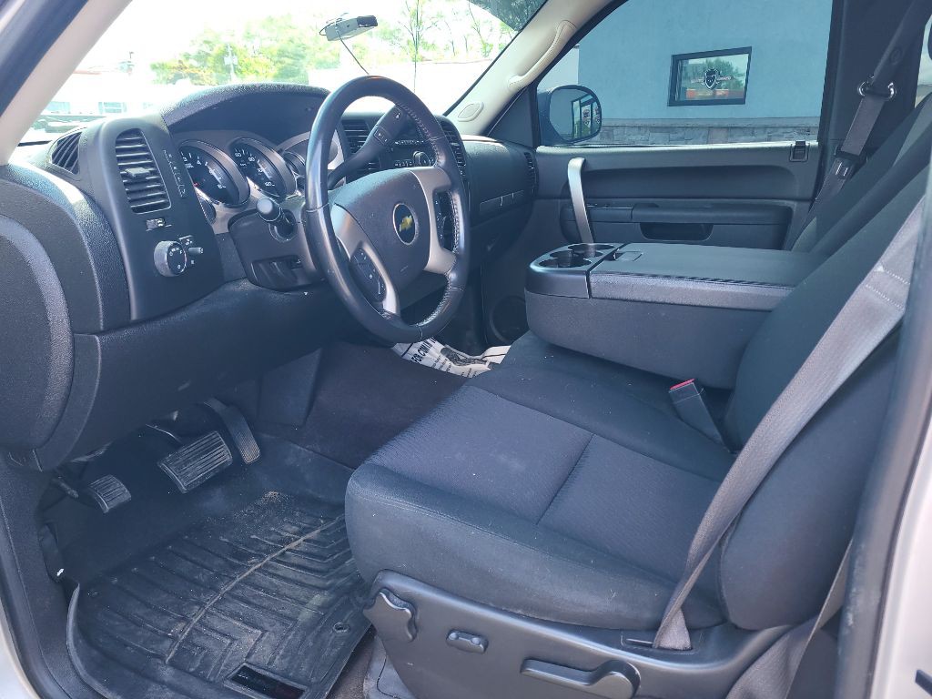 2013 Chevrolet Silverado 1500 Image 3