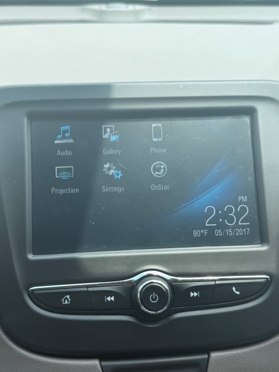 2017 Chevrolet Malibu Image 17