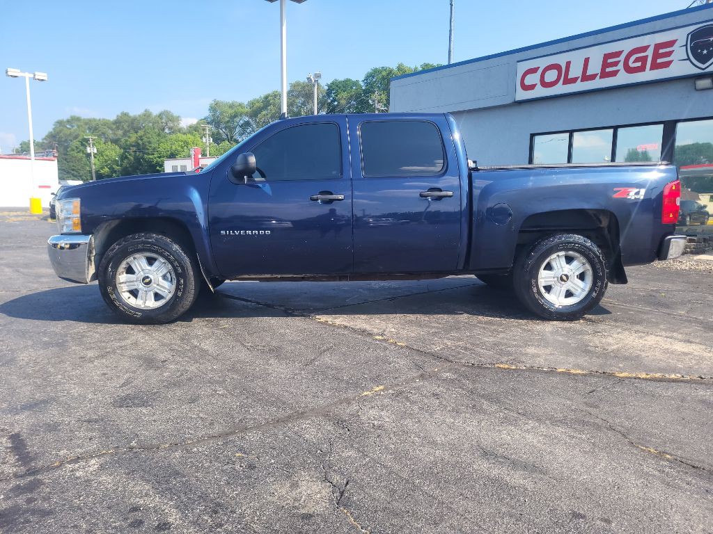 2012 Chevrolet Silverado 1500 Image 3