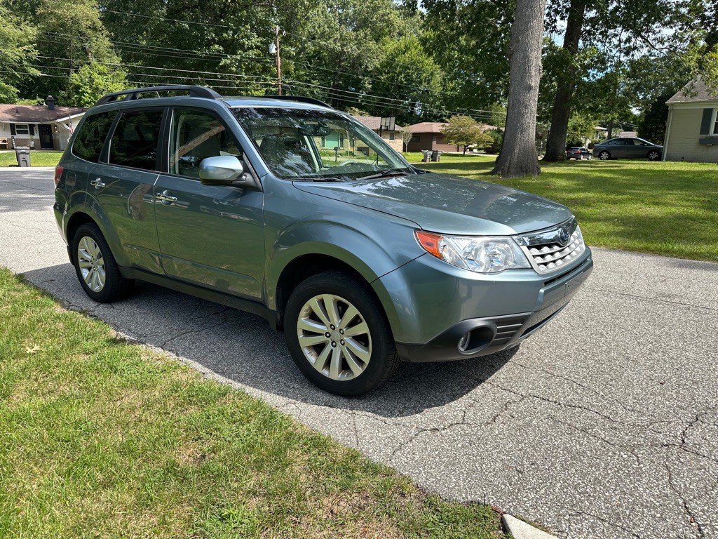 2013 Subaru Forester Image 5