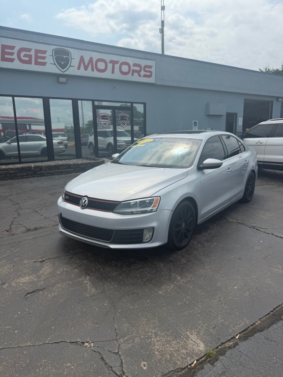 2012 Volkswagen Jetta Image 3