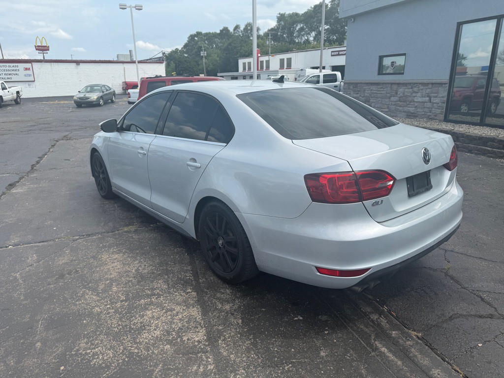 2012 Volkswagen Jetta Image 7
