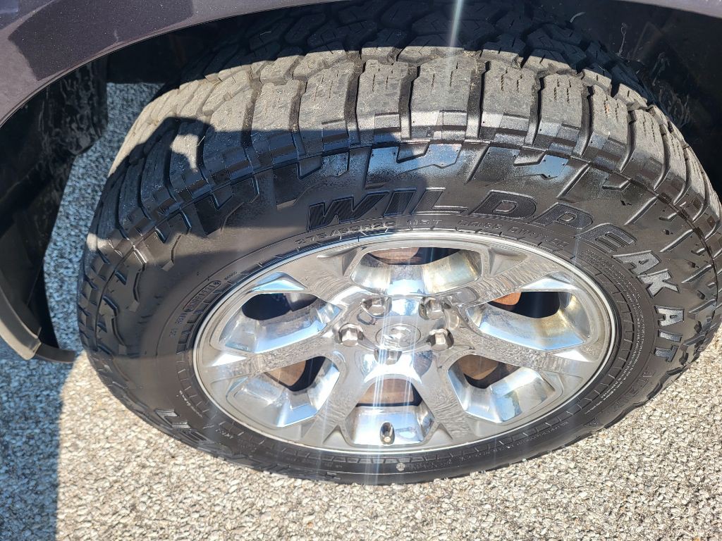 2016 RAM 1500 Image 2