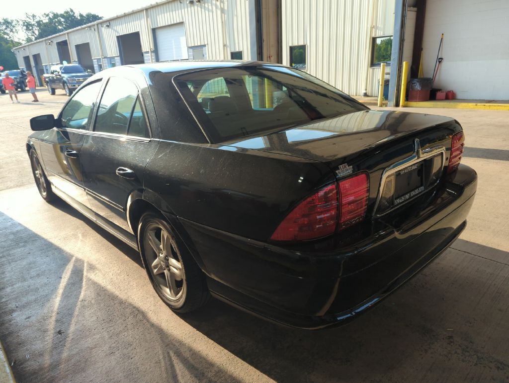 2002 Lincoln LS Image 2