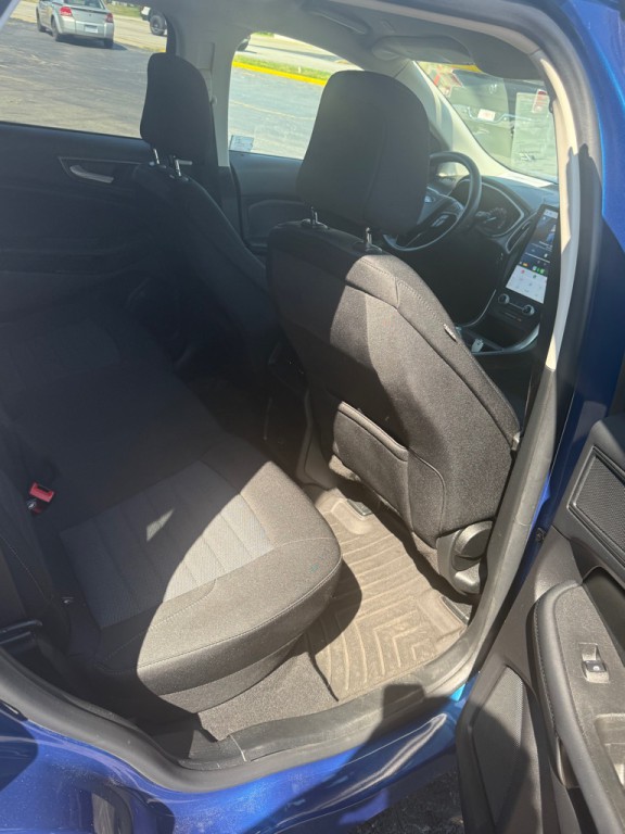 2021 Ford Edge Image 10