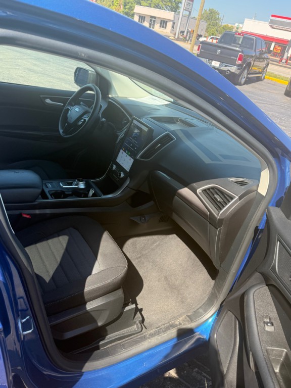 2021 Ford Edge Image 11