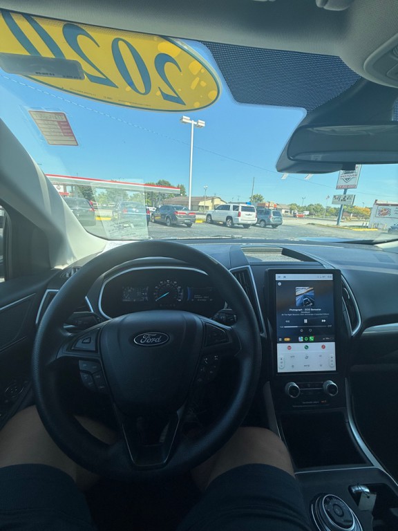 2021 Ford Edge Image 14
