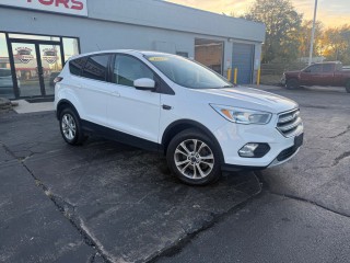 Image for 2017 Ford Escape SE ID: 6851970