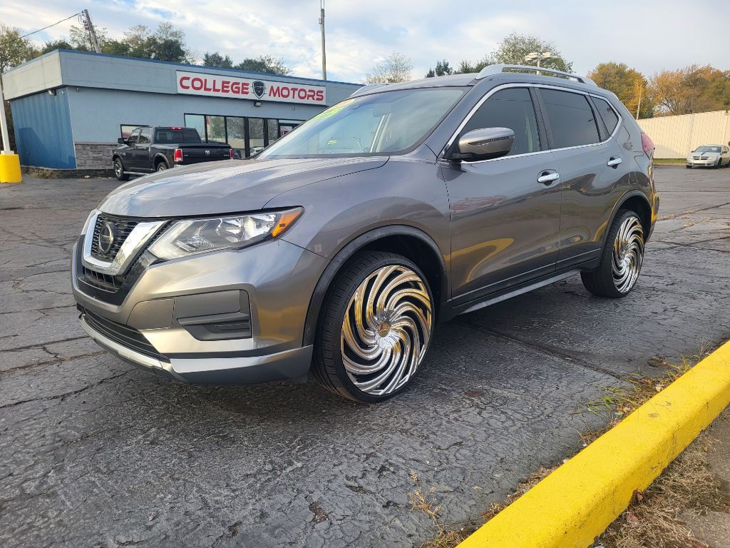 2020 Nissan Rogue Image 9