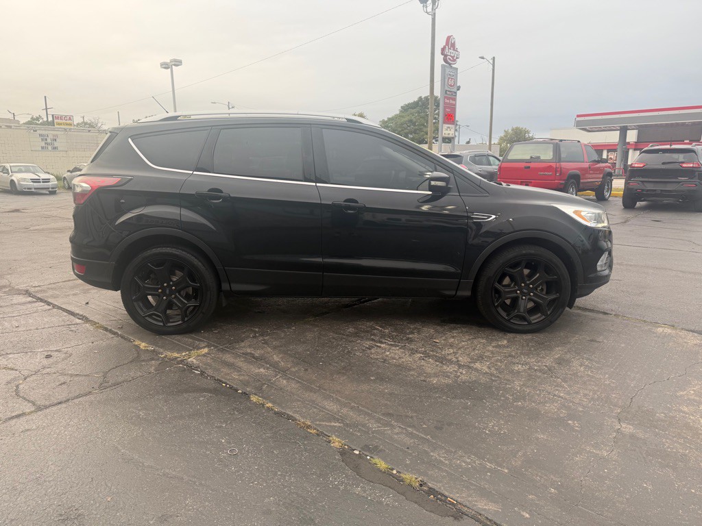 2017 Ford Escape Image 6