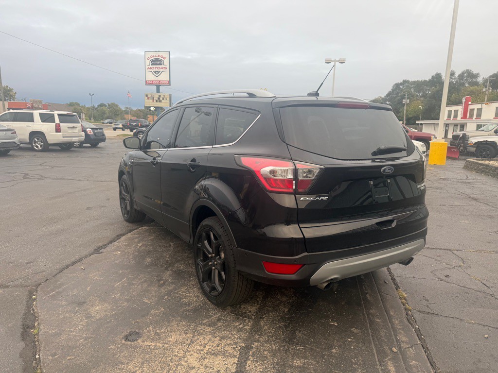 2017 Ford Escape Image 8