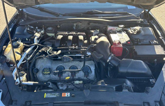 2011 Ford Fusion Image 8