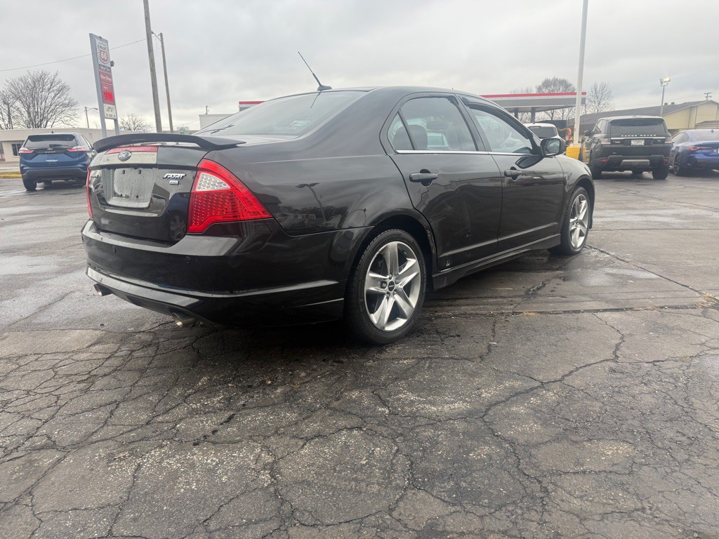 2011 Ford Fusion Image 18