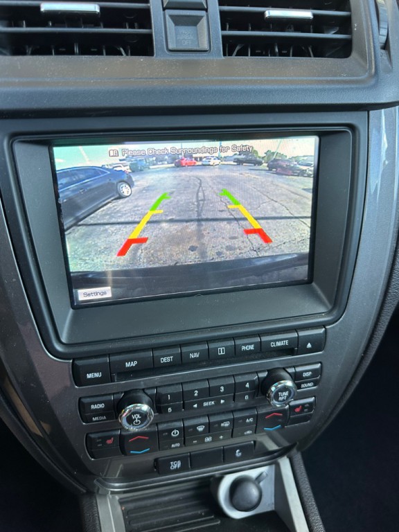 2011 Ford Fusion Image 20