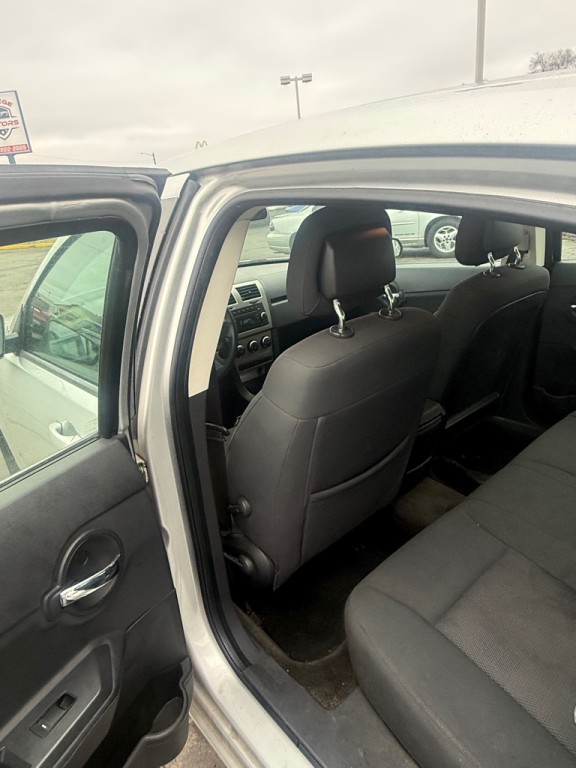 2010 Dodge Avenger Image 19