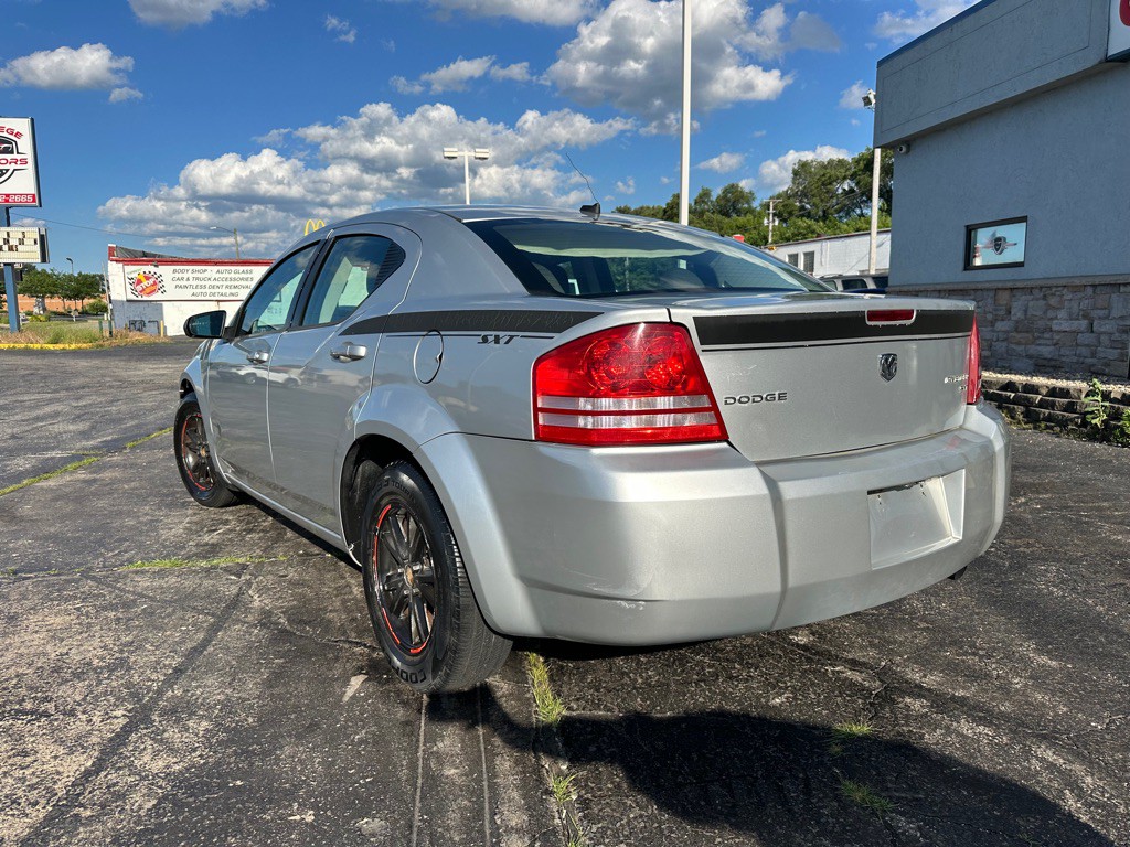 2010 Dodge Avenger Image 9