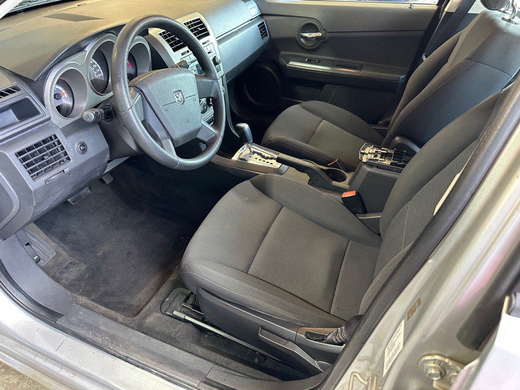 2010 Dodge Avenger Image 11