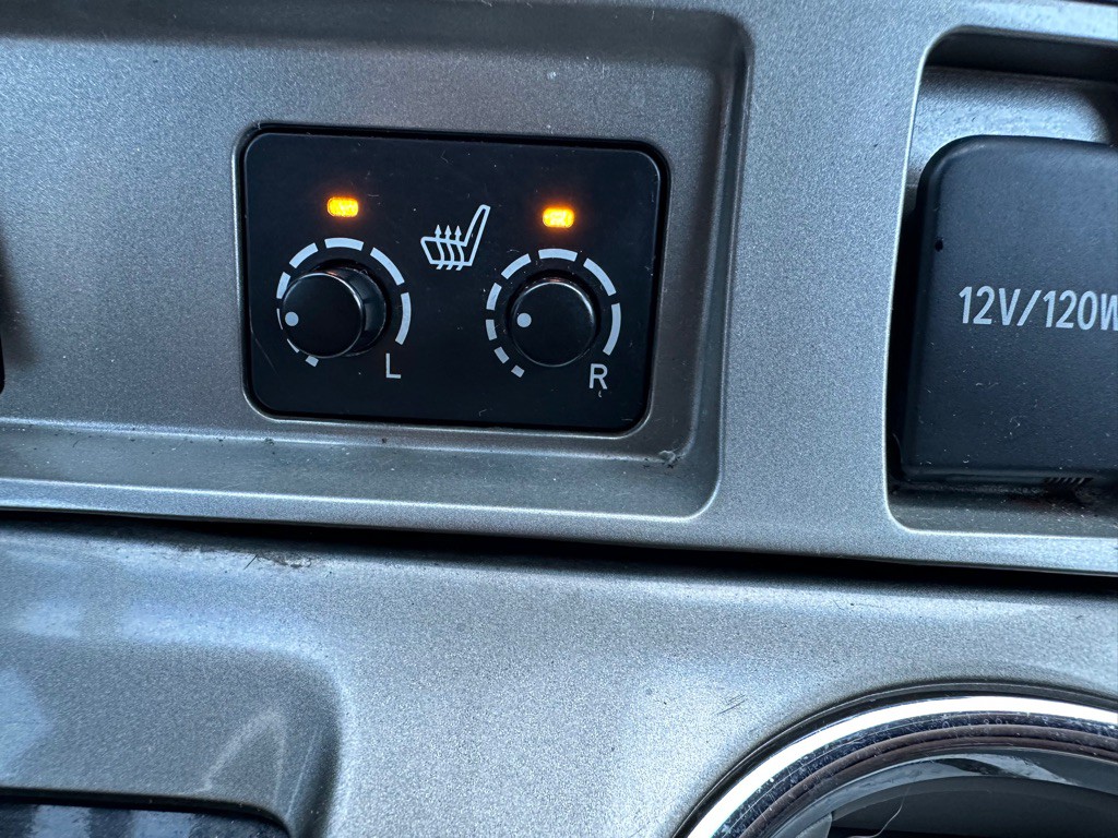 2013 Toyota Highlander Image 10