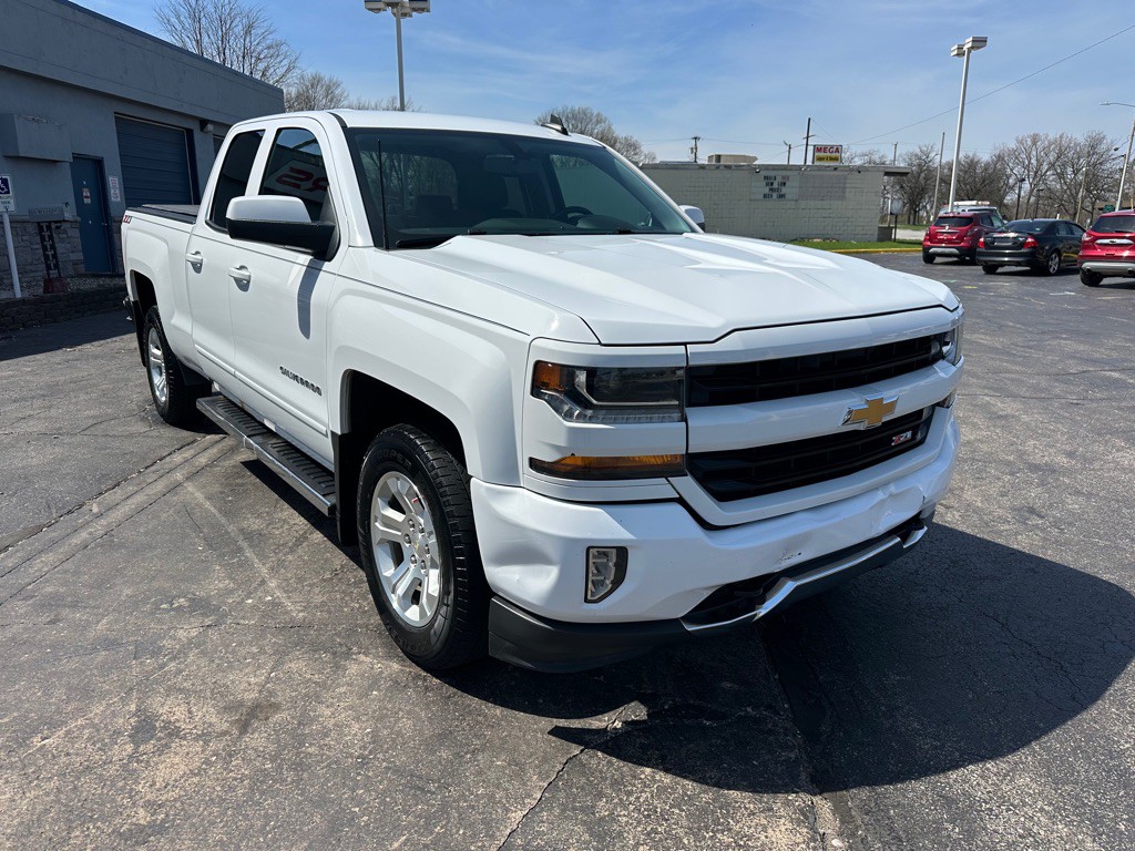 2018 Chevrolet Silverado 1500 Image 3