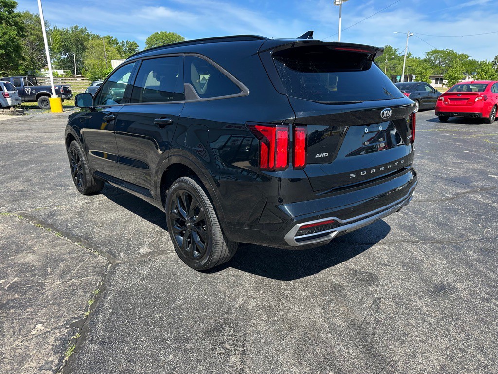 2021 Kia Sorento Image 11