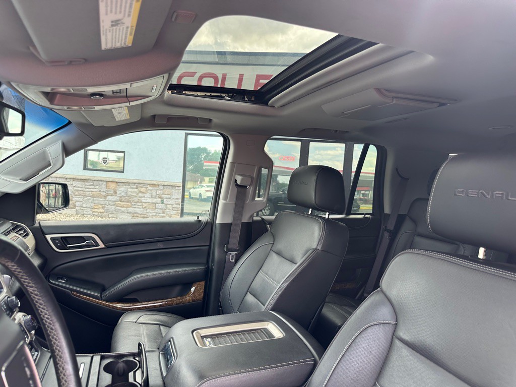 2016 GMC Yukon Image 19