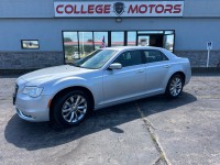 Image for 2021 Chrysler 300 Touring ID: 7619737