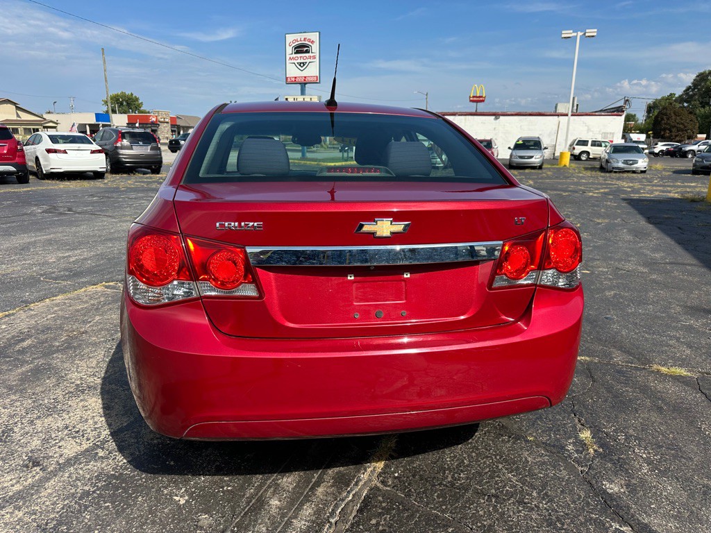 2014 Chevrolet Cruze Image 9