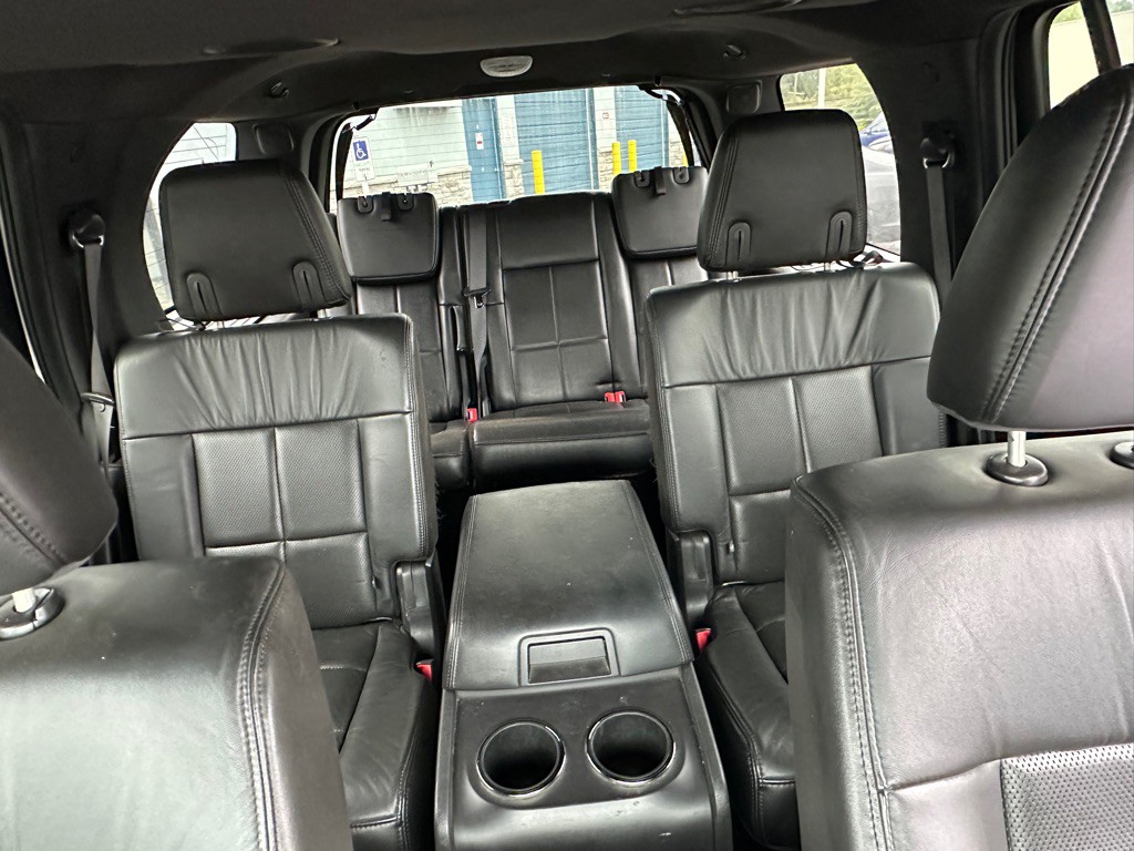 2013 Lincoln Navigator Image 16