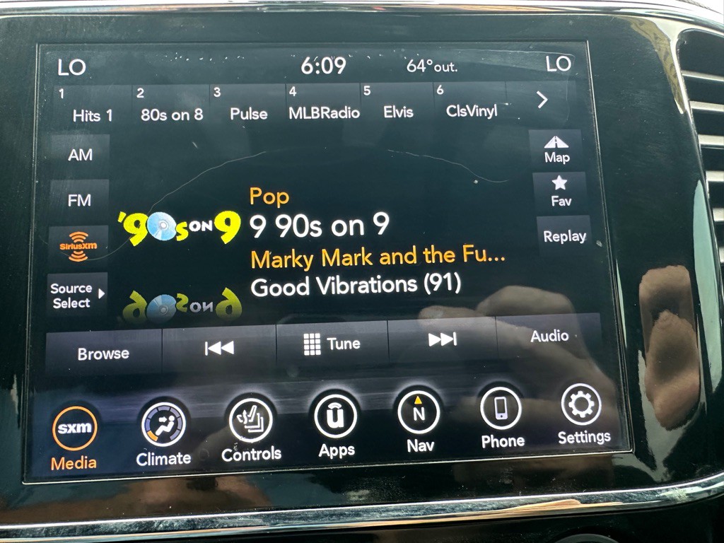 2019 Jeep Grand Cherokee Image 22