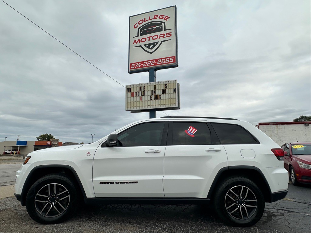 2019 Jeep Grand Cherokee Image 28