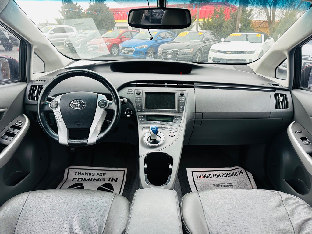 2010 Toyota Prius Image 9
