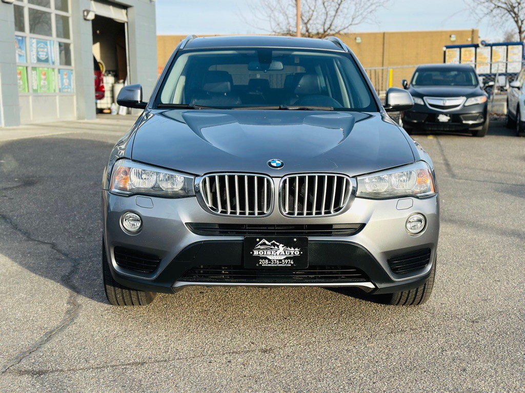 2017 BMW X3 Image 2