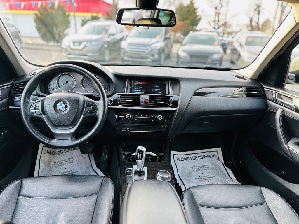 2017 BMW X3 Image 9