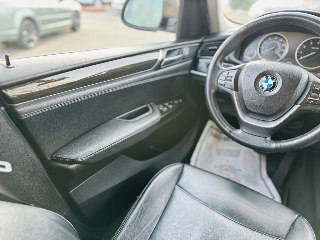 2017 BMW X3 Image 12