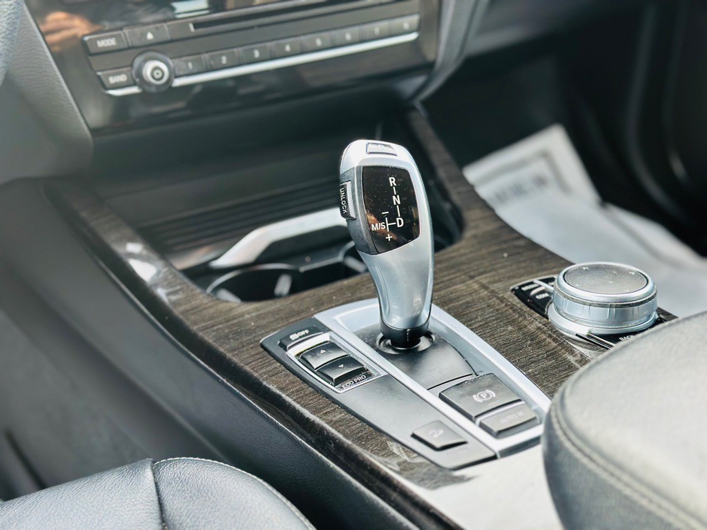 2017 BMW X3 Image 15