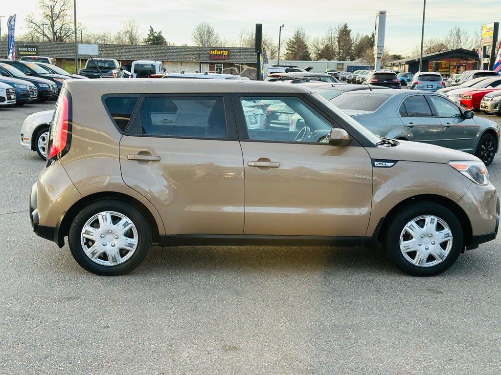2015 Kia Soul Image 8
