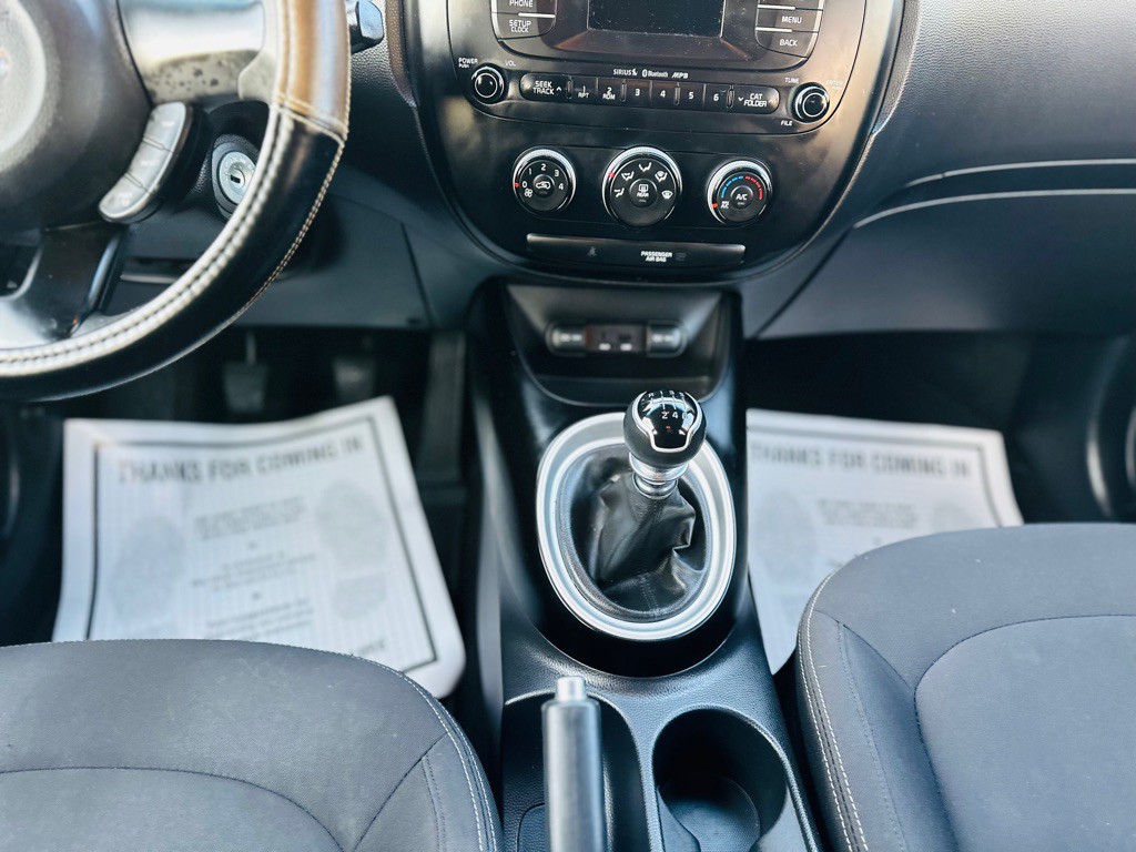 2015 Kia Soul Image 12