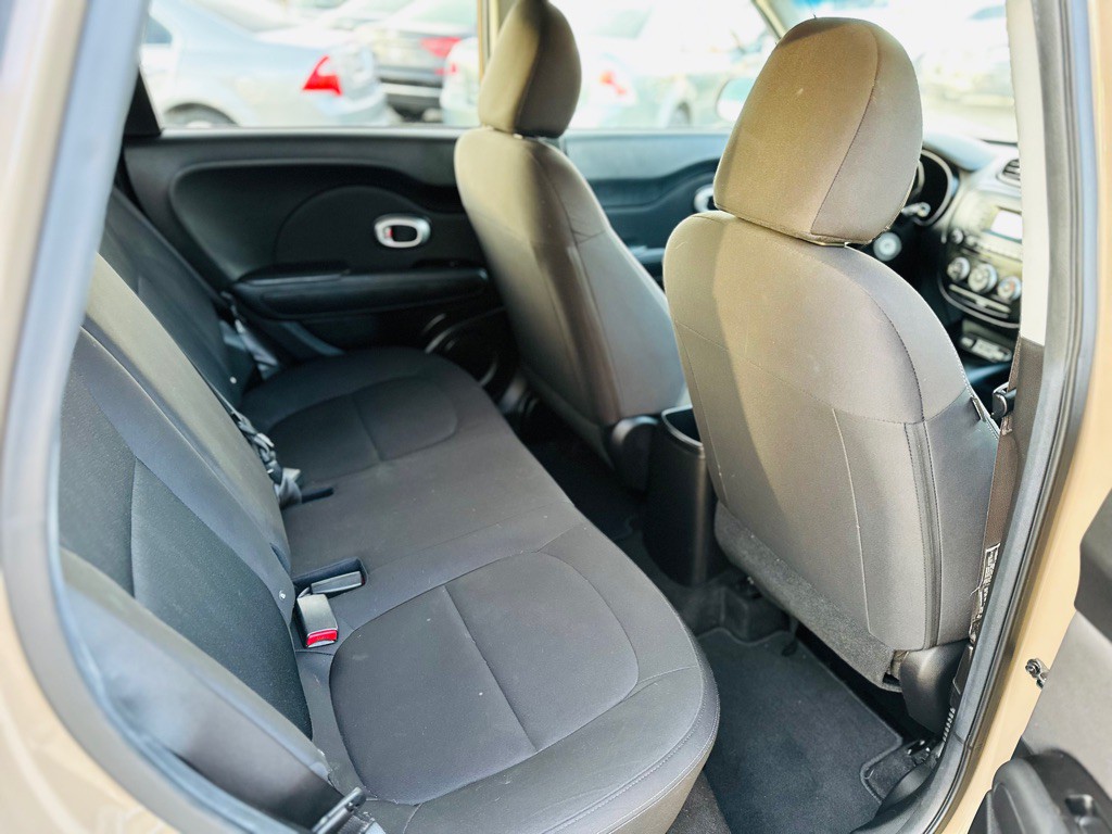 2015 Kia Soul Image 15