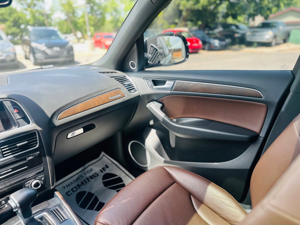 2015 Audi Q5 Image 12