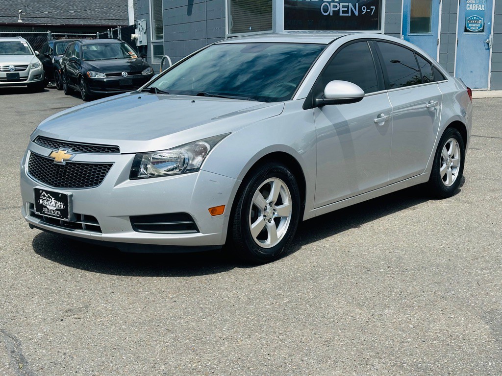 2014 Chevrolet Cruze Image 3