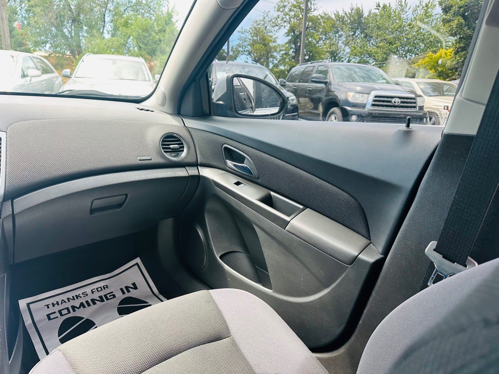 2014 Chevrolet Cruze Image 13
