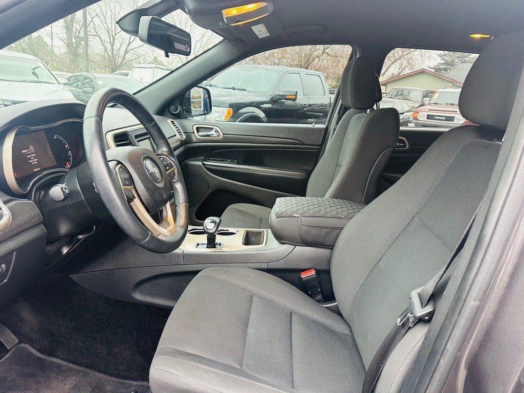 2015 Jeep Grand Cherokee Image 17