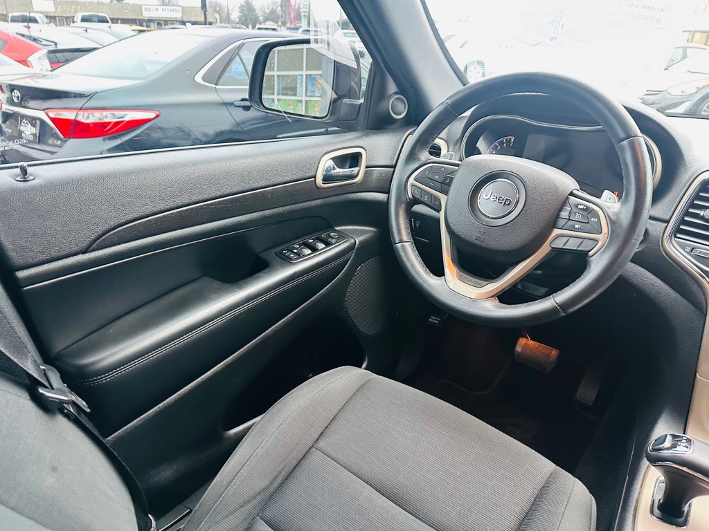 2015 Jeep Grand Cherokee Image 12