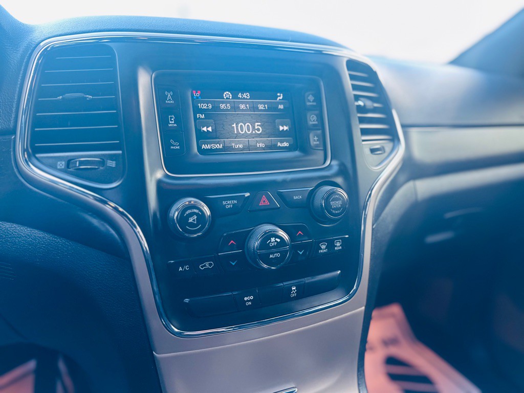 2015 Jeep Grand Cherokee Image 13