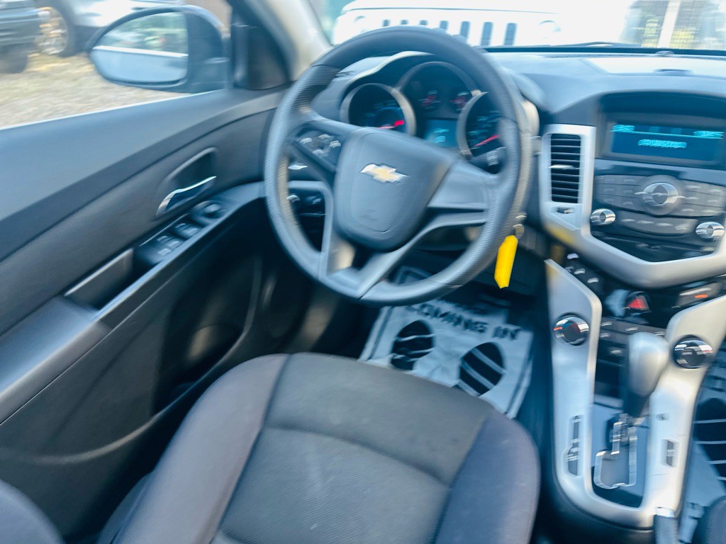 2012 Chevrolet Cruze Image 14