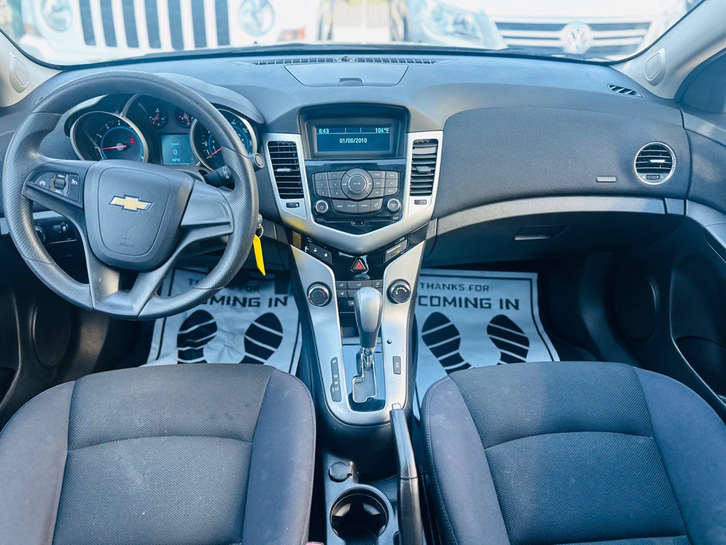 2012 Chevrolet Cruze Image 15