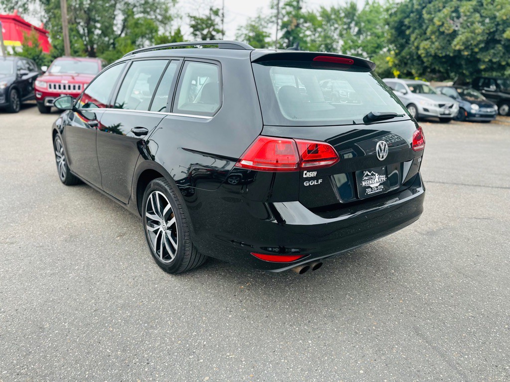 2016 Volkswagen Golf Image 5